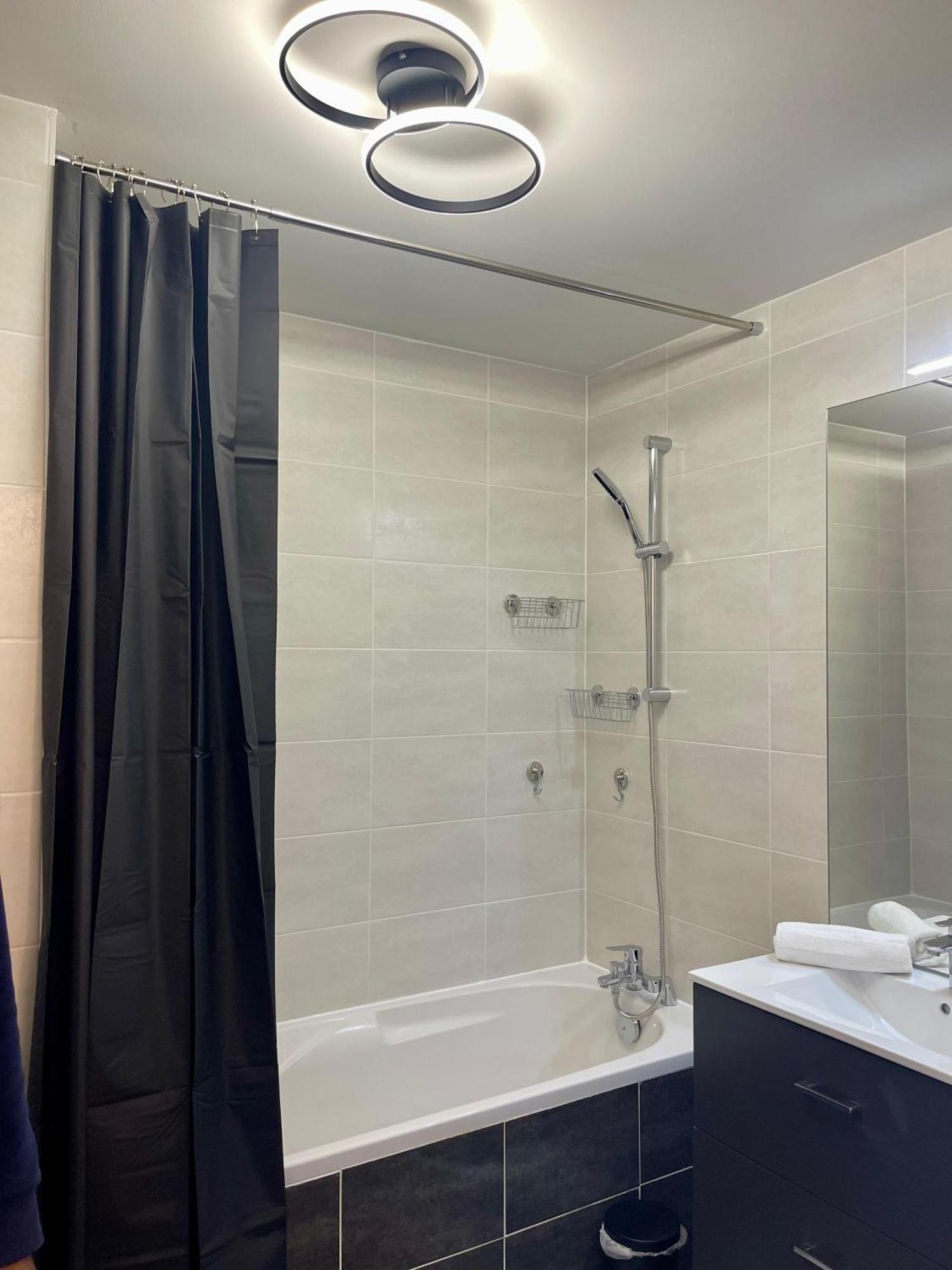 Cosy-Rent Appartement De Standingparking Neudorf Strasbourg Exterior foto